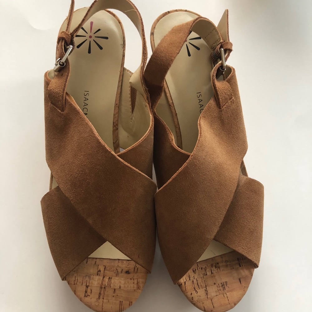 📚 2/$12 Isaac Mizrahi Sandals